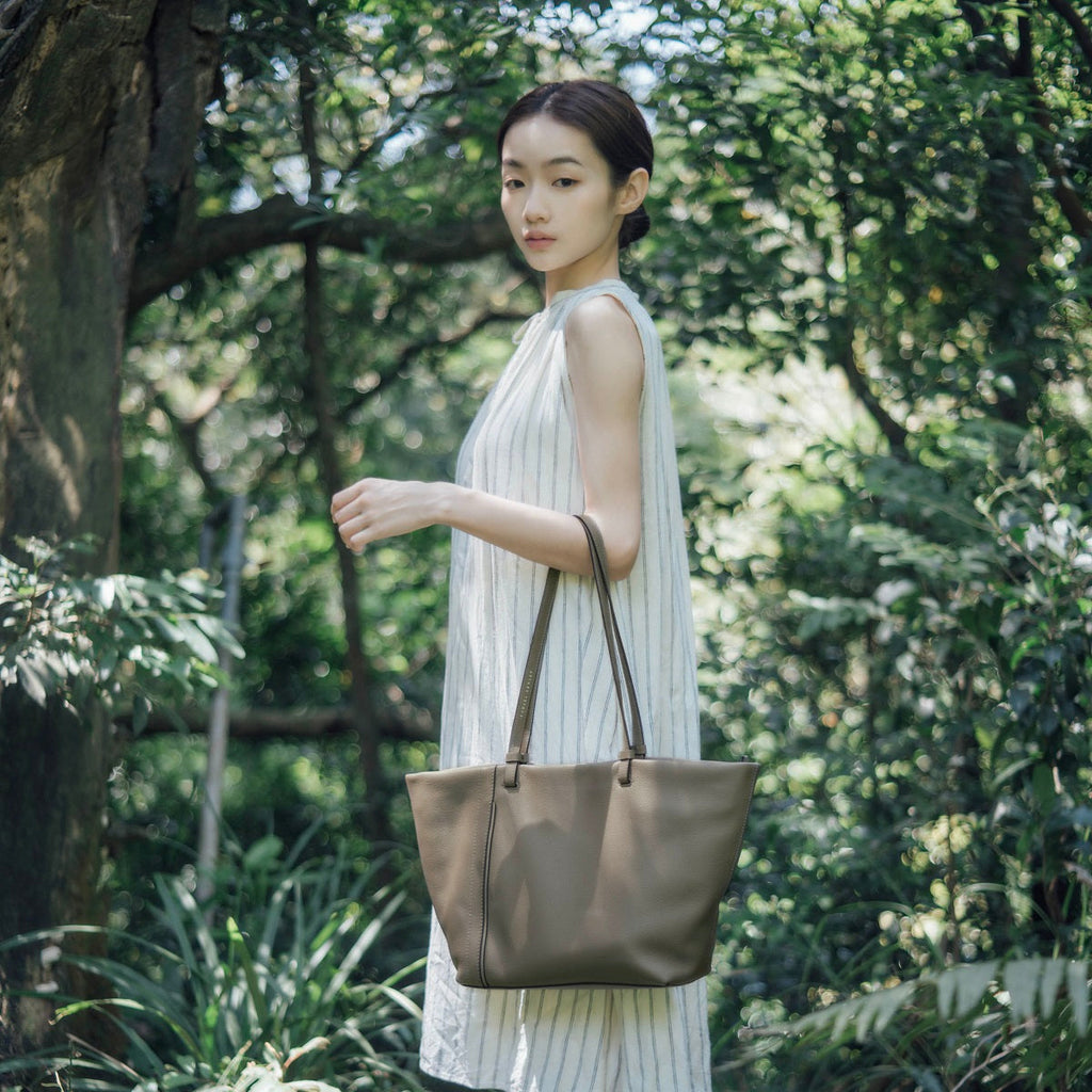 Clementine Leather Tote Bag