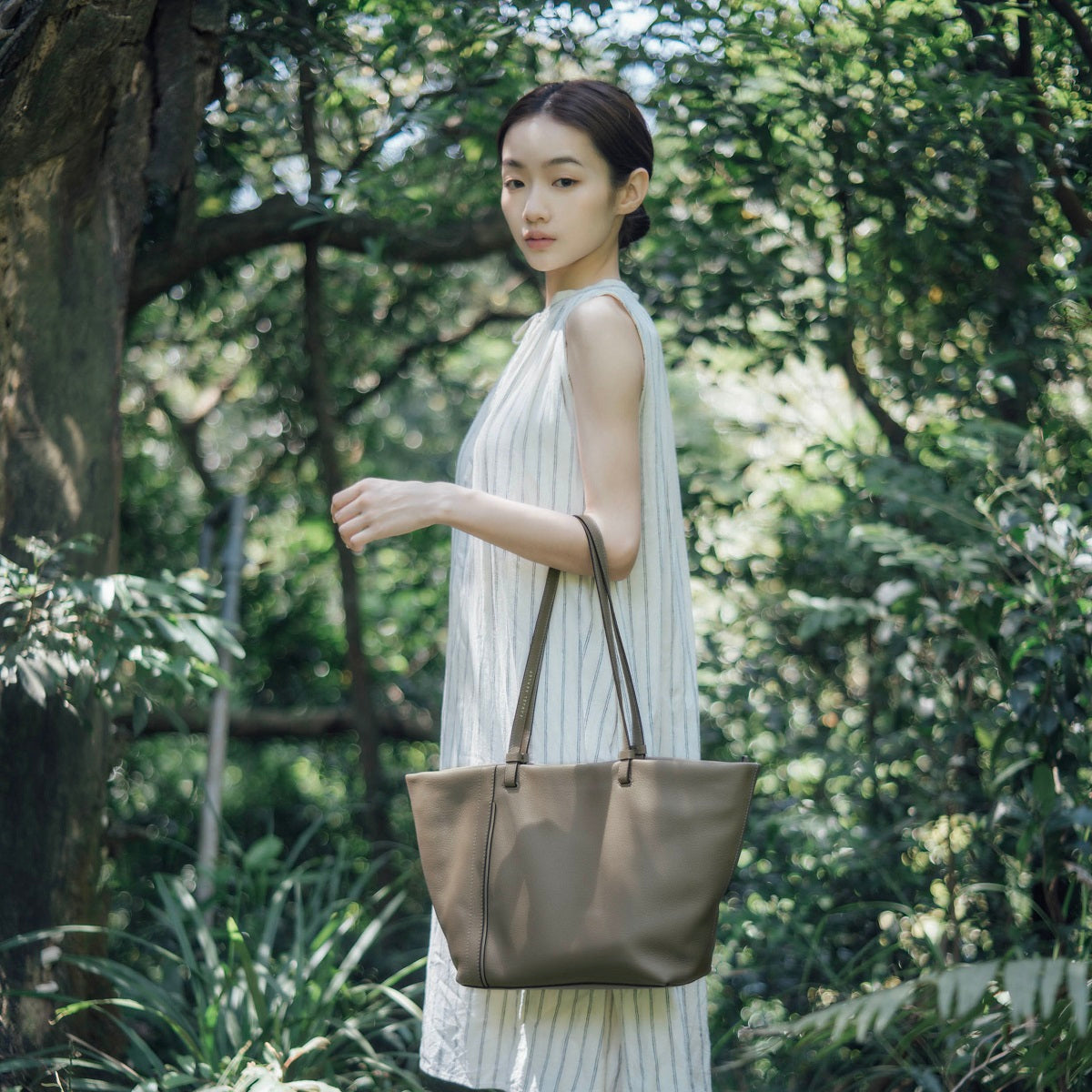 Clementine Leather Tote Bag
