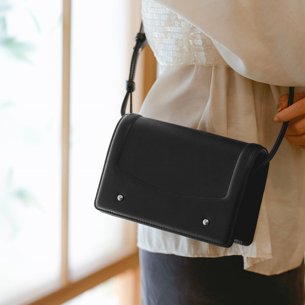 Samuel Ashley x Chibi Maruko Chan East-West Leather Crossbody Bag