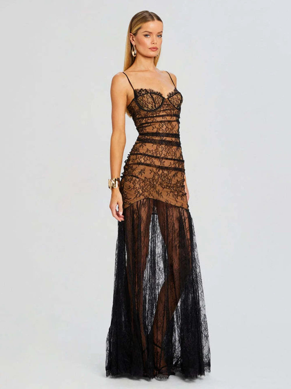 French high-end light-luxury and niche lace suspender mermaid dress waist-cinching design for women's coming-of-age ceremony