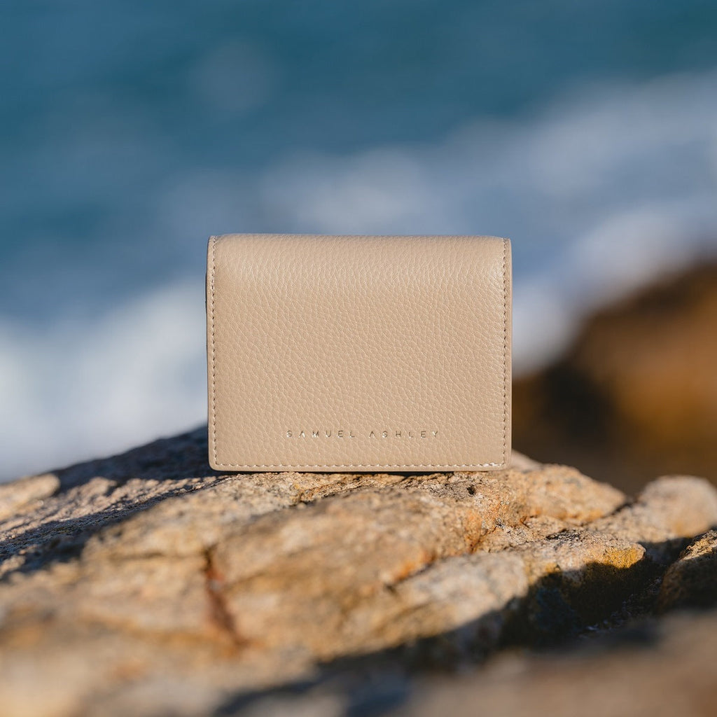 Lola Leather Bi-fold Wallet