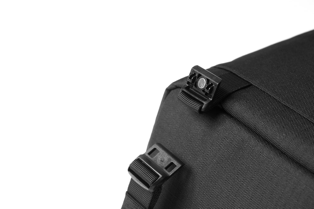 Marquis Camera Shoulder Bag
