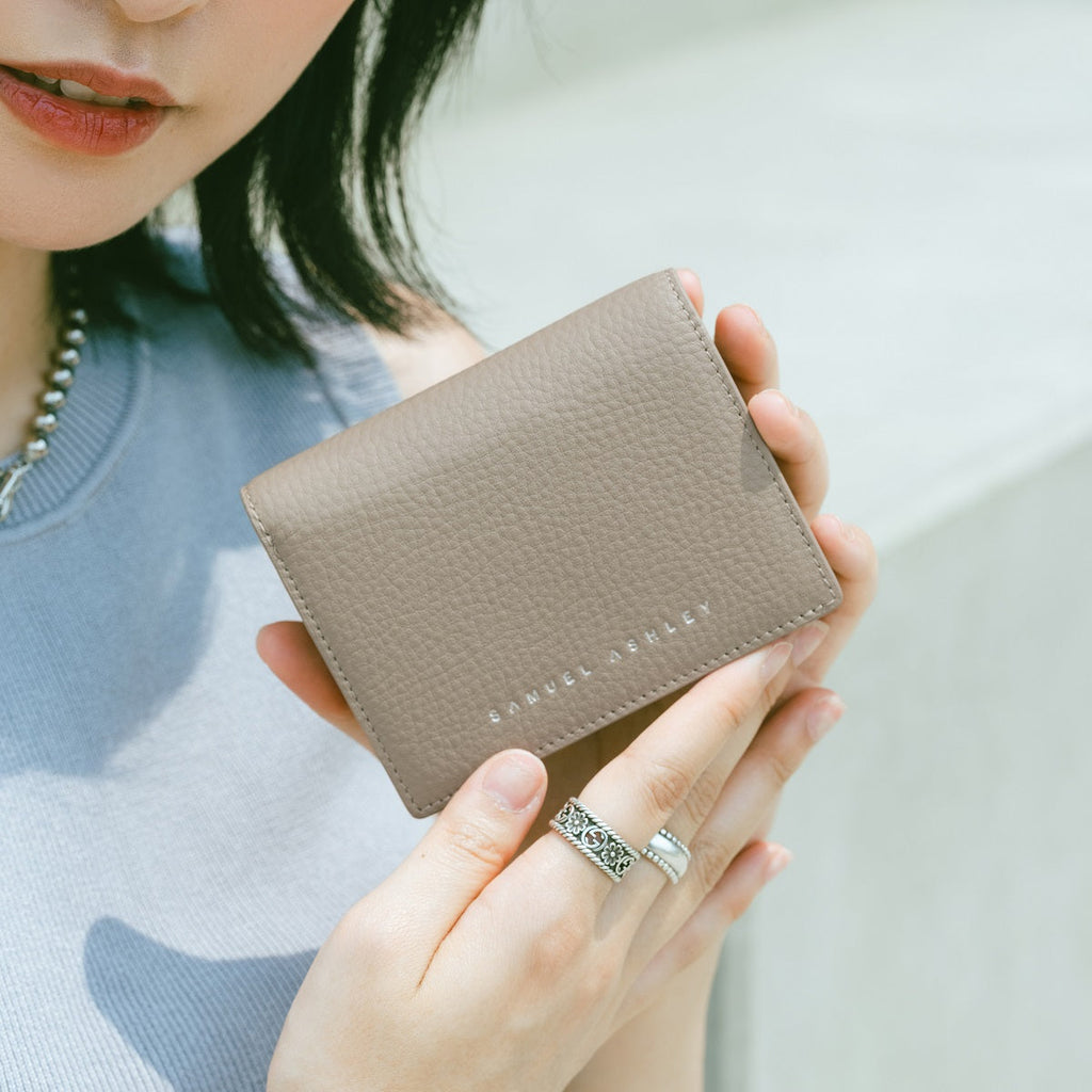 Lola Leather Bi-fold Wallet